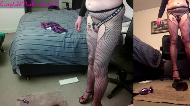 SissyCDMish: Sissycdmish - rebondit sur mon nouveau gode grosse bite noire