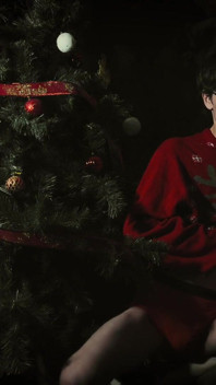 Jer K off Under the Christmas Tree