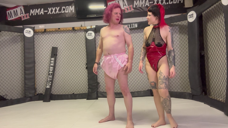 Bigtiddygoth: Mma Cage में पीवीसी सौतेली मम्मी बहिन को तड़पाती है - जांघ नियंत्रण और अपमान