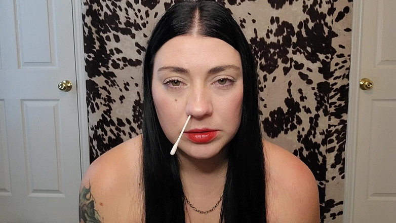 Julia Ryan: Näsa litet knull