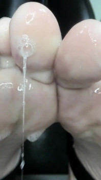 Spit on Toes