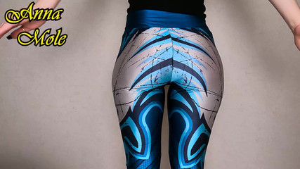 Anna Mole: Spandex PAWG in Spandex Leggings Wiggles Her Ass and Slaps...