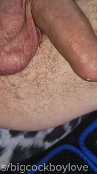 Slutty Twink bị tài xế taxi đụ bên đường mà không có bao cao su