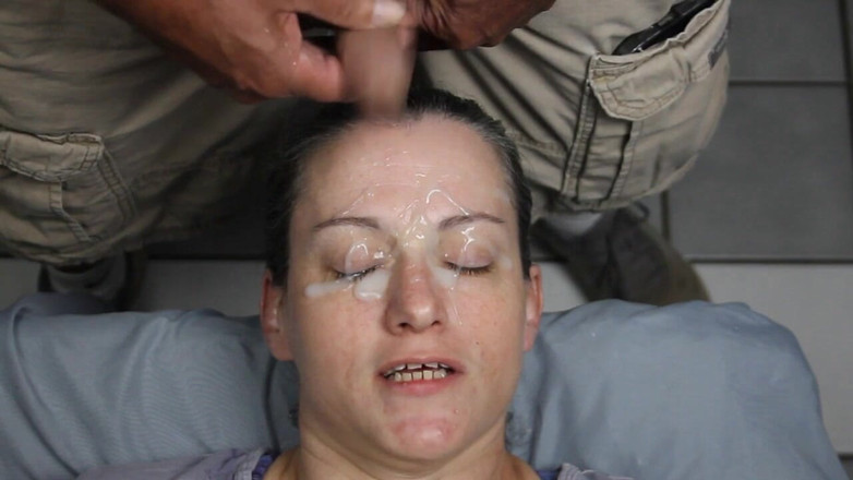 Dirty Dees: 12 / 659 MB Mistr Bukkake Kompilace 2 Kroniky mrdkového hadru