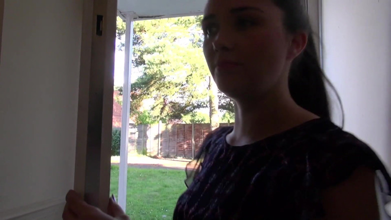 UK Sinners: Brunette chick Pixie Little sprayed from Sam B