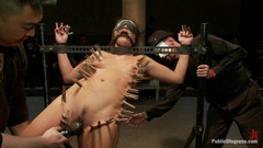 Public Disgrace by Kink: 見知らぬ人に何度もイかせる制御不能なオーガズムで限界まで追い込まれた