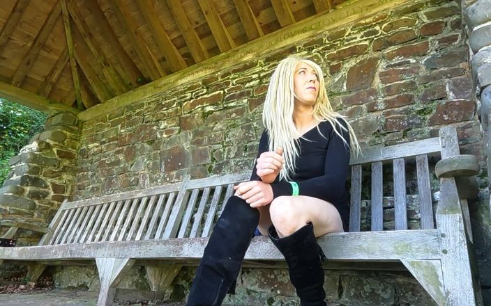 The Midnight Minx: Scene cancellate delle gita di giorni