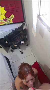 Kocası Gelmeden Önce Evli Kızıl Saçlının Yüzüne Boşalıyor