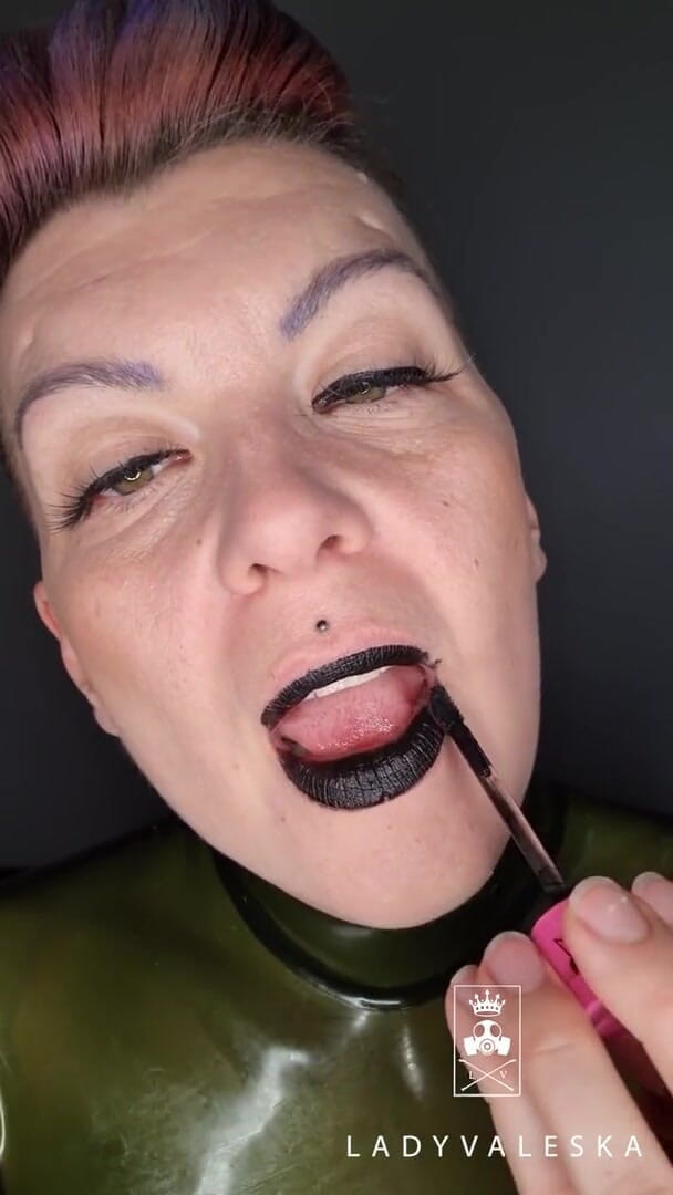 Lady Valeska: Připravuji si rty na mé rande