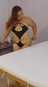 Massagem de 3 com Final Feliz