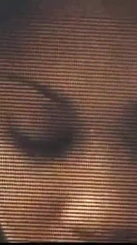 MILF hitam bertetek besar seksi dikongkek dengan kondom dan pancutan mani dalam mulut oleh zakar hitam raksasa