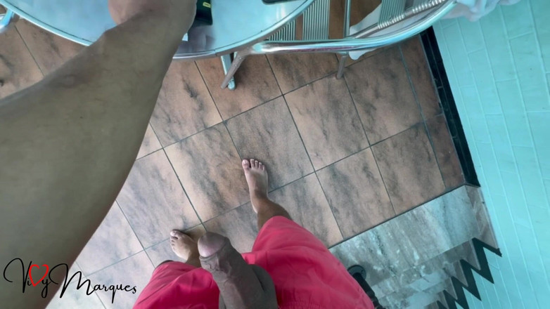 Vivy Marques: Vzal mě do motelu a požádal mě, abych ho masturbovala...