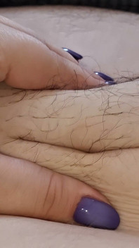Adoră-mi burtica păroasă mare și frumoasă