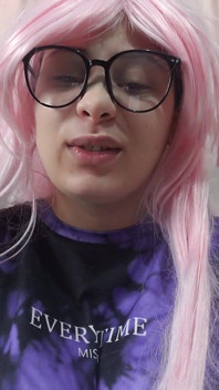 Adik tiri saya membuat muka bogel dan muka Ahegao