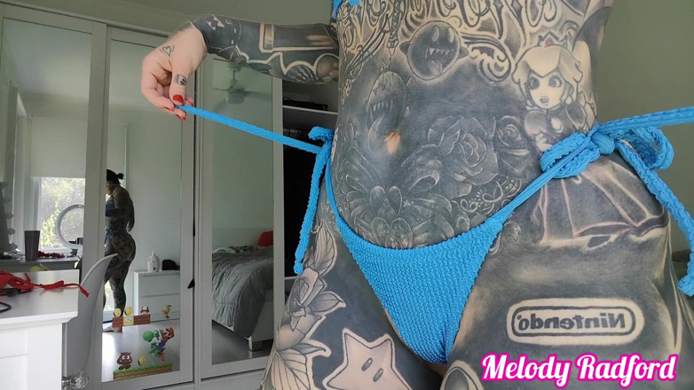 Melody Radford: Čirá mikro bikiny try on Haul kompilace Melody Radford