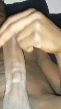 내 큰 흑인 자지를 쓰다듬는 소파에서 Nata4sex