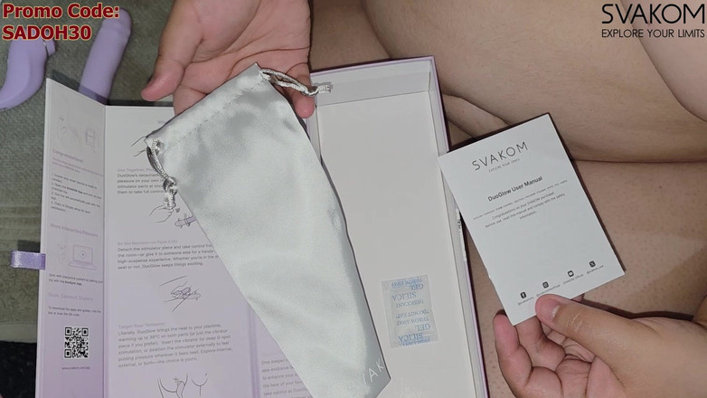 Sado Hentai: Mi masturbo con Duoglow di Svakom e il mio uomo...