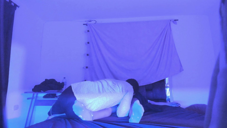 Teen amateur Latinas: Nezamkla, nevlastní dcera je zlobivá