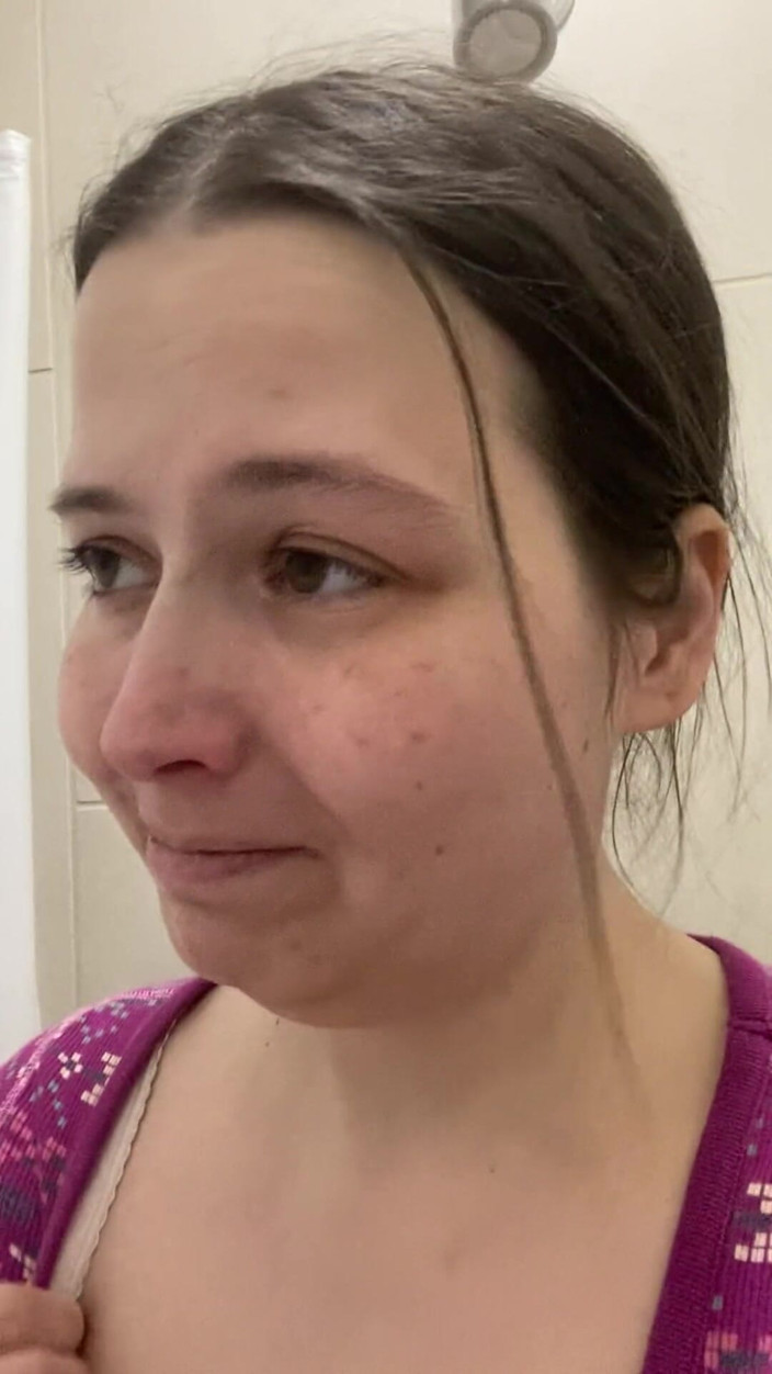 MissChrystalline: Mi clítoris no me deja correrme