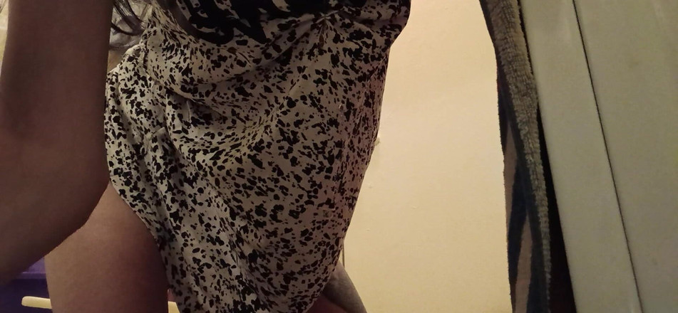 Lesbian-candys: I Masturbate Riskily in the Shared Shower of the University...