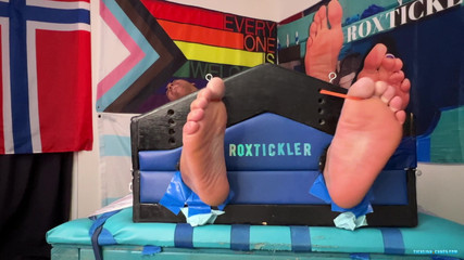 Ticklish Chubs: Baculatý Oscar poprvé