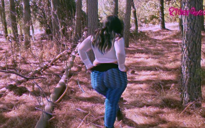 Riderqueen: Bosque caminando - video para fanáticos con cámara lenta