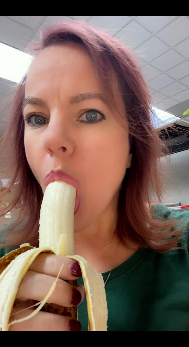 Time for a Snack (Ms Amanda) Time for a Snack (Ms Amanda)
