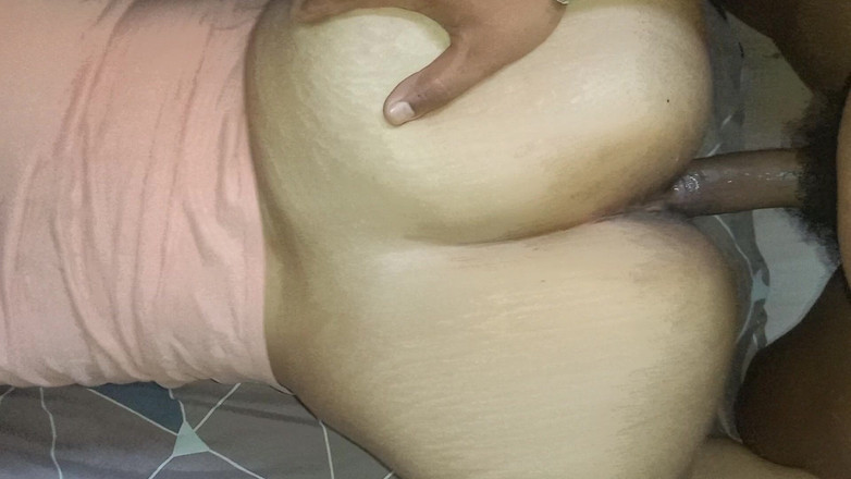 E-Alfa: ビデオ カセロ ウィズ ミー ビフォア