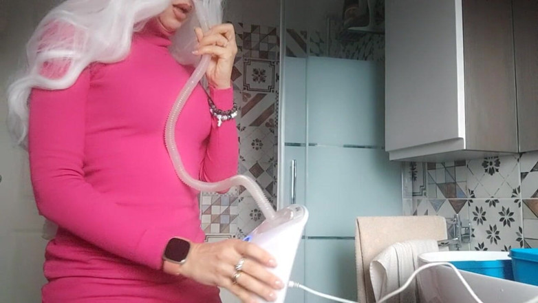 savannahamatoriale: Nasal aerosol therapy evenn for other holes