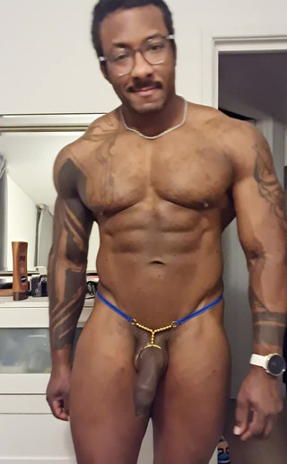 Amadeus: Caras felizes do ano novo. Vamos fazer 2021 Mega.