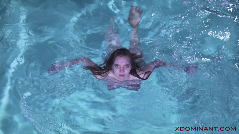 X Dominant: Xdominant 018 - Lesbian fucking in the swimming pool