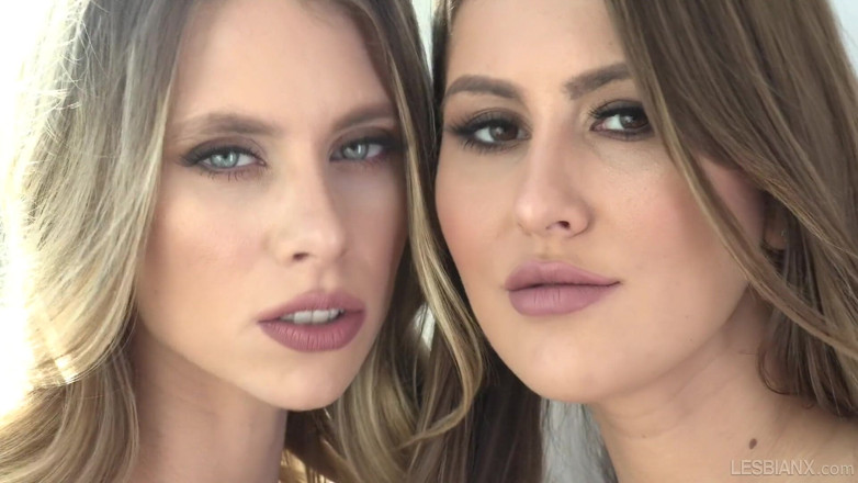 LesbianX: LesbianX - Hottie Anya Olsen first time anal play