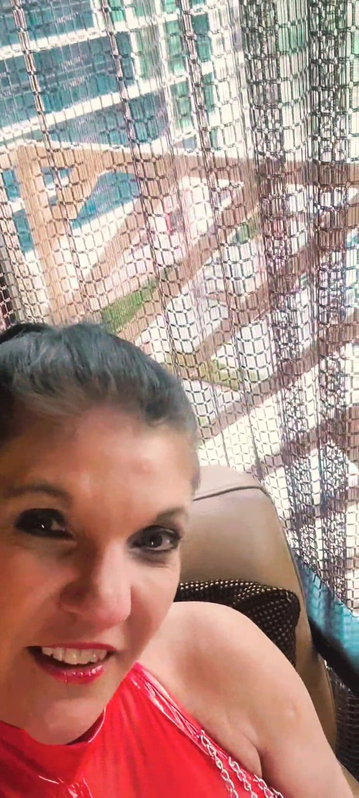 Coralyn Jewels Gems: Wie Man Gute Muschi Isst