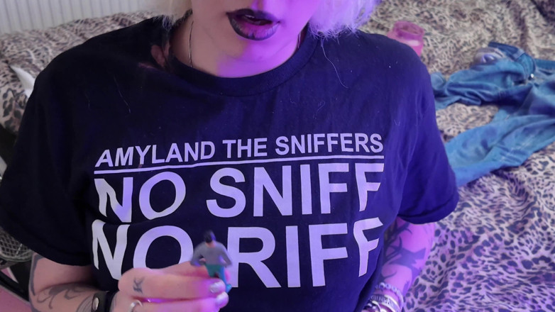 Glitterqueen1999: Mov Giantess and Her Boyfriend - Shrinking and Roleplay