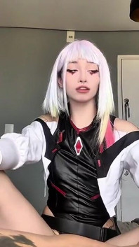 Lucy Cosplay