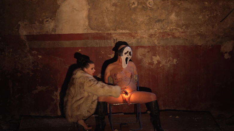 Miss Alessa Milano: Permainan Lilin Halloween