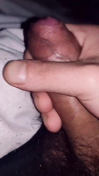 Thủ dâm twink gợi cảm 20 tuổi
