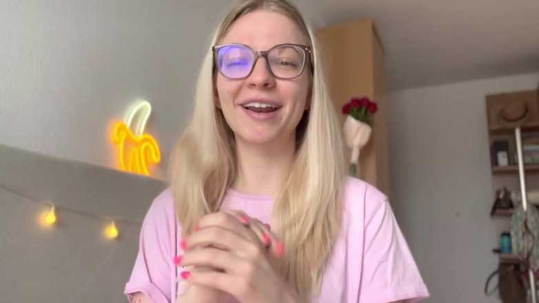 Goddess_Bella_Rae: Jak bezpiecznie wyjść jako maminsynek!