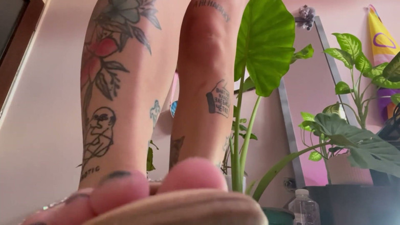 lanalovacutie: New Toes in Spark Shoes
