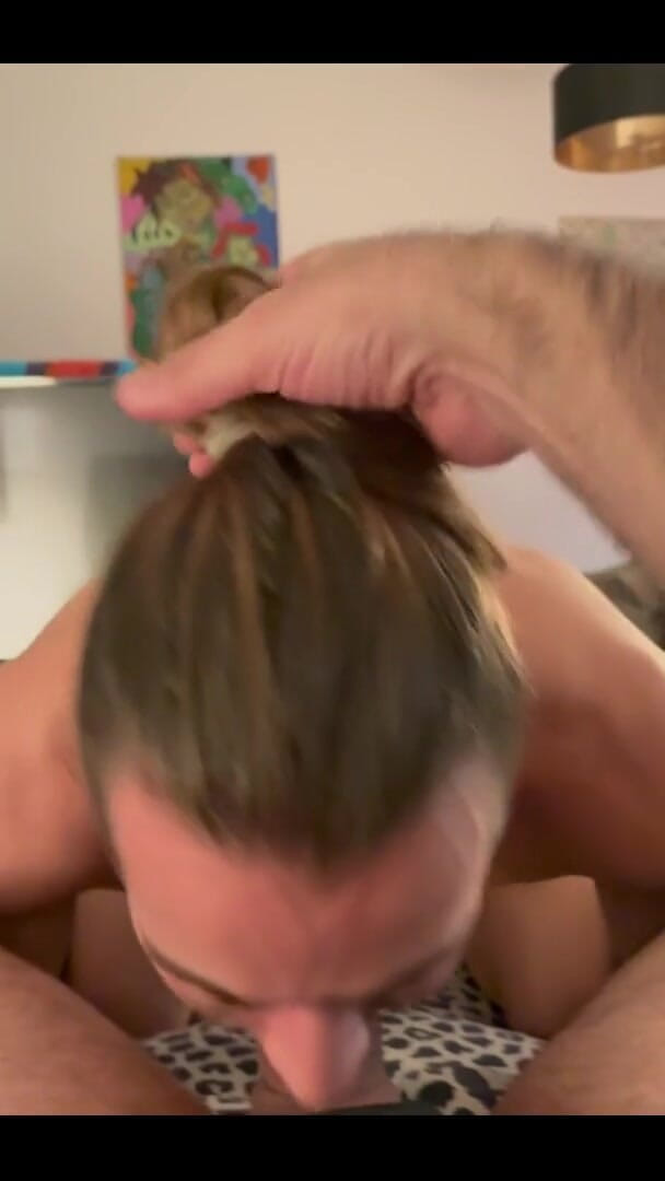 Massive daddy xxx: Big Macho Gets Blowjob From His Feminine Husband