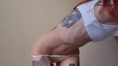 TattoedGirl666: Krémové břicho & bellybutton tease