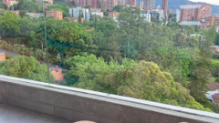 Ambar Prada: Kelas Yoga Dengan Teman Saya Yenifer Chacon Berubah Menjadi Adegan...