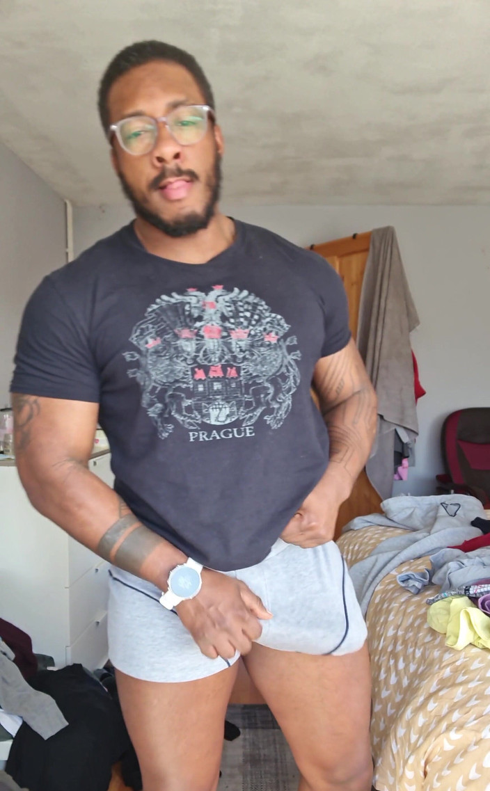 Amadeus: Poskakuj toho ptáka!