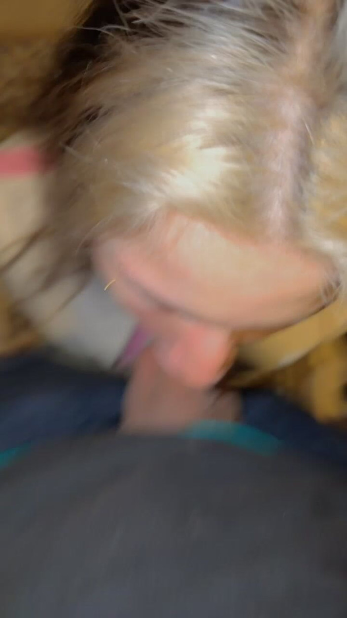 InkByTscheii: किसी को जानने की जरूरत नहीं है