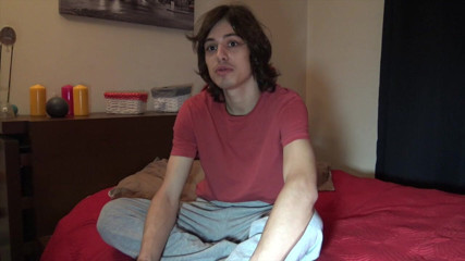 Home web camera: webcam pornshoot with a straight guy bareback fucking a twink