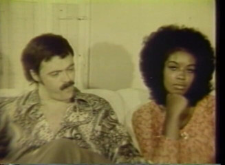 Vintage Usa: Coppia vintage succhia cazzo e scopa la figa