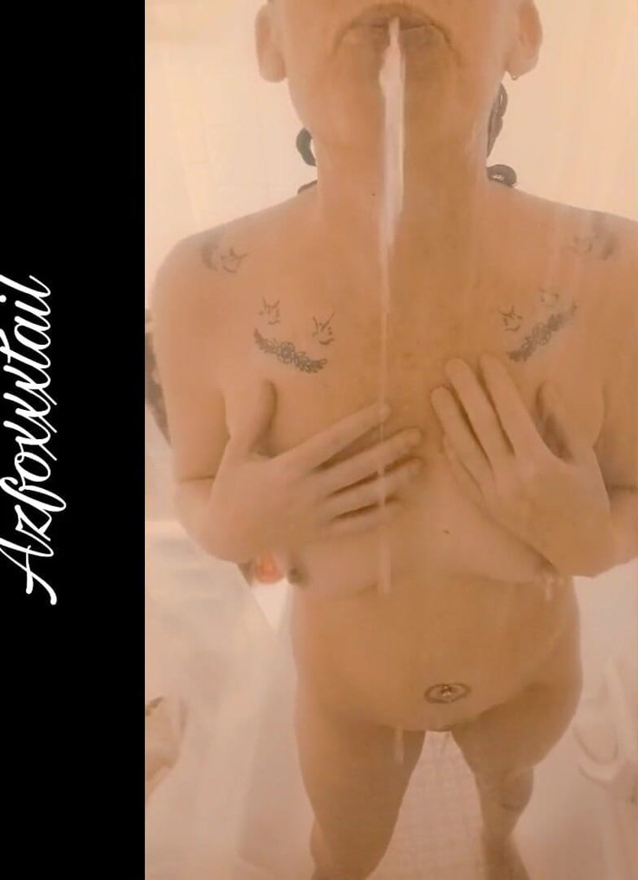 AzFoxxxTailPhelicia: Mandi1-spit_22-02-21