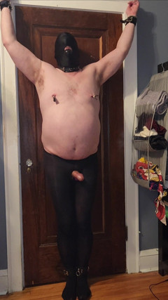 Humiliation Hands-free Slave Cumshot in Pantyhose