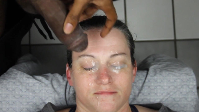 Dirty Dees: Dirty Dee in Another Situation with Loads on Her Face