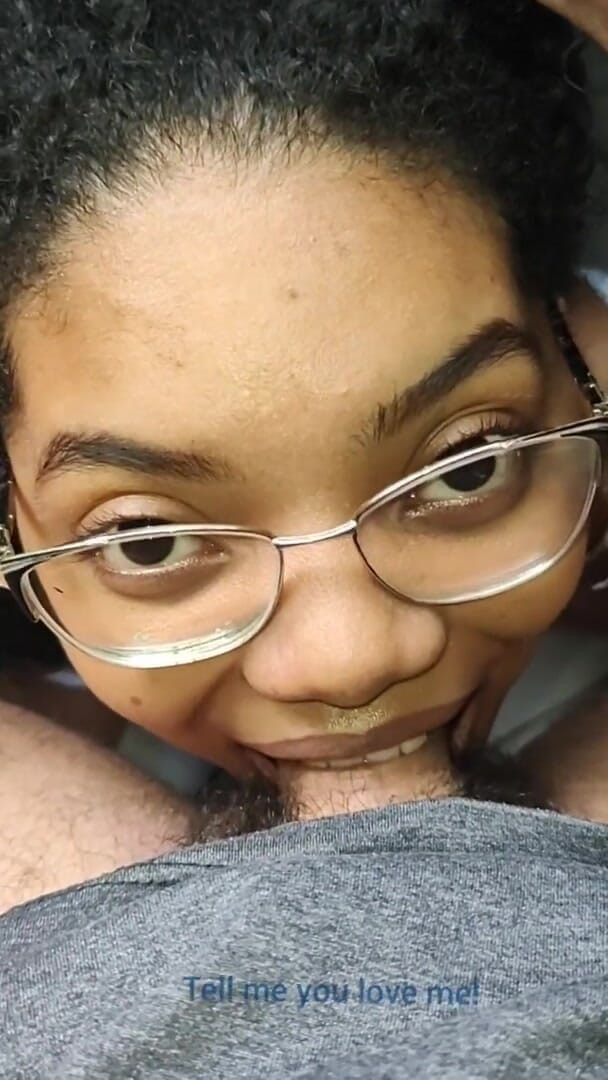 Pietro Montoya: Fiica Vitregă Ascultătoare Îmi Curăță Picioarele Cu Limba Ei Și Îmi Bea Toată...